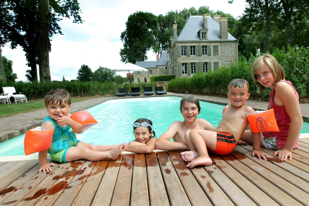 Chateau De Planchevienne Magny-Cours Bagian luar foto